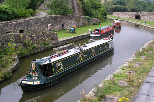 Barges & Narrowboats